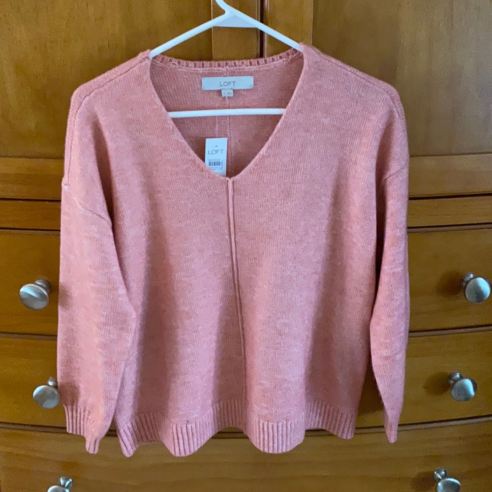 Ann Taylor LOFT pink sweater. New with tags! Size M.